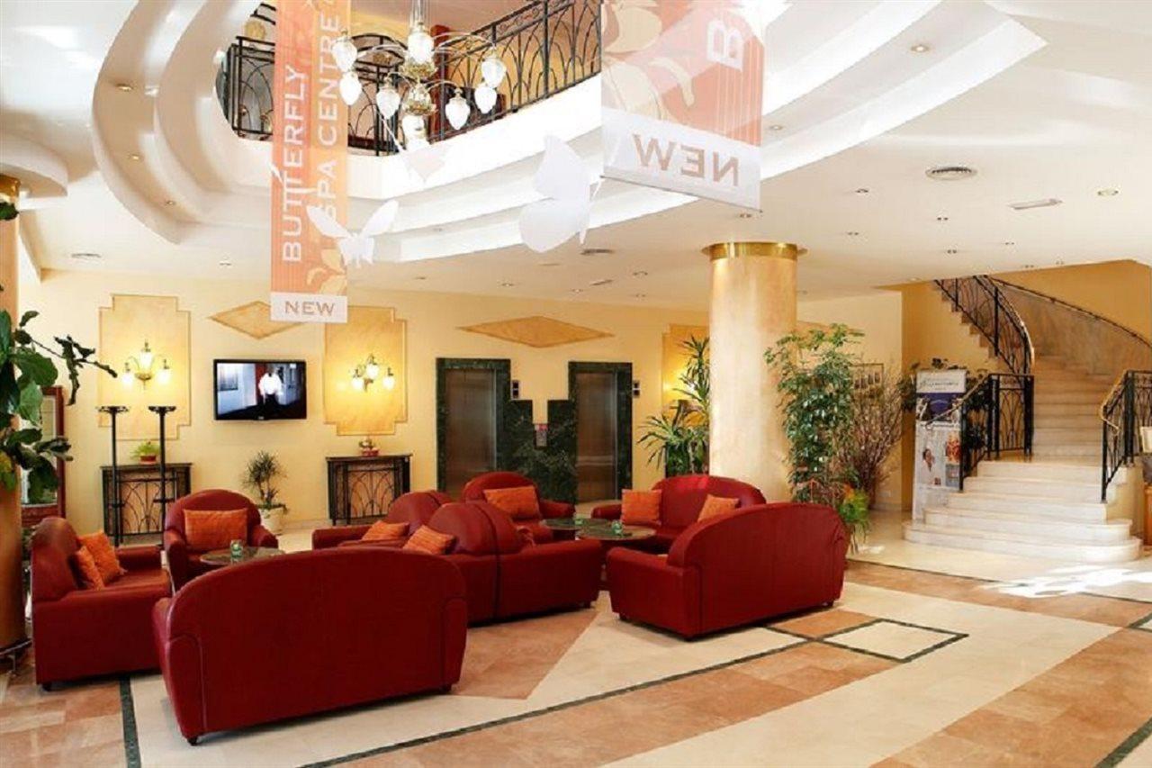 Ensana Butterfly Hotel Mariánské Lázně Екстериор снимка