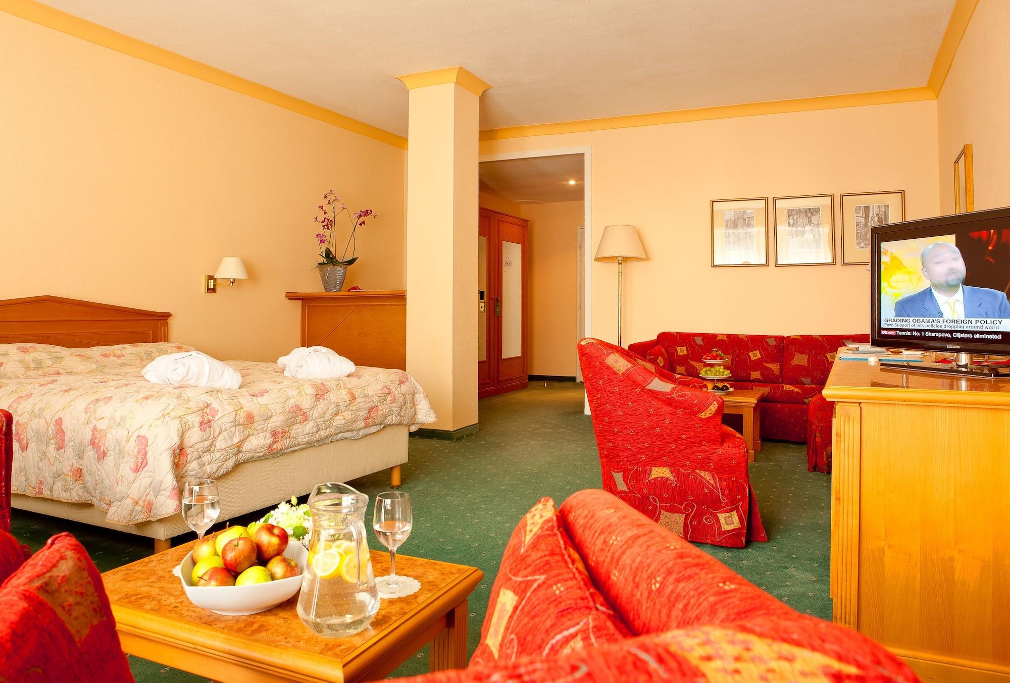 Ensana Butterfly Hotel Mariánské Lázně Екстериор снимка