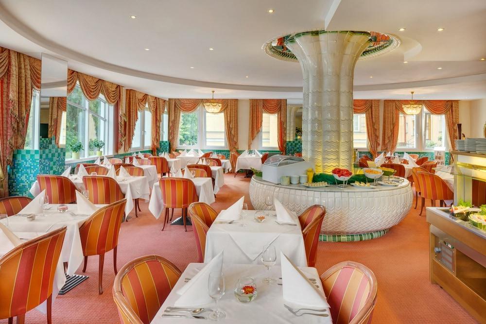 Ensana Butterfly Hotel Mariánské Lázně Екстериор снимка
