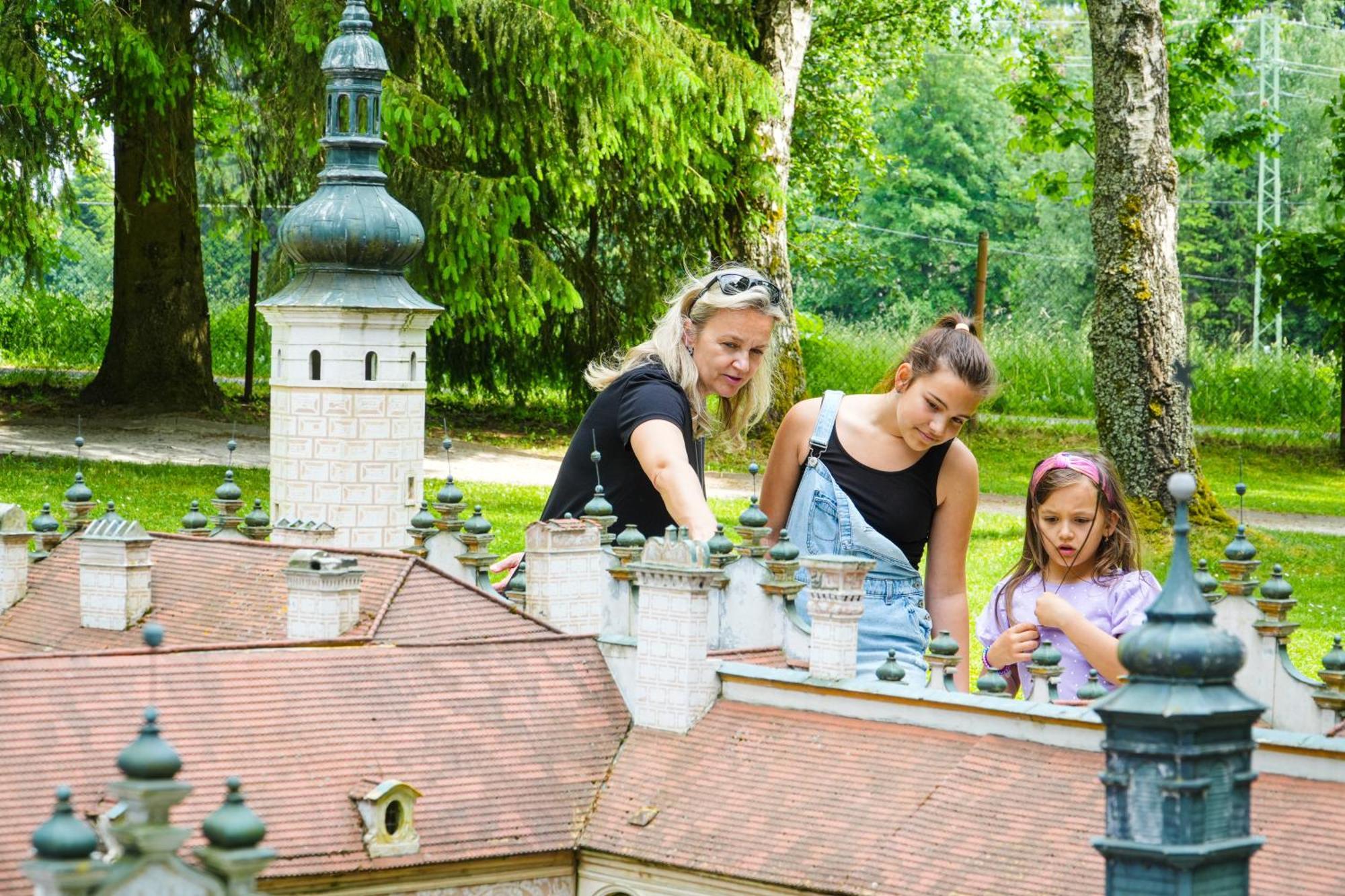 Ensana Butterfly Hotel Mariánské Lázně Екстериор снимка